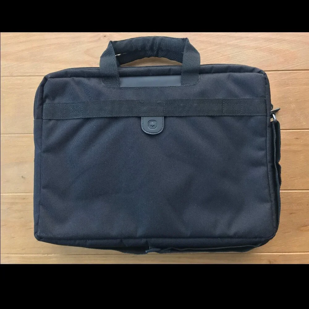 SWISSGEAR Briefcase - Slim Laptop Bag - Black/Red - New